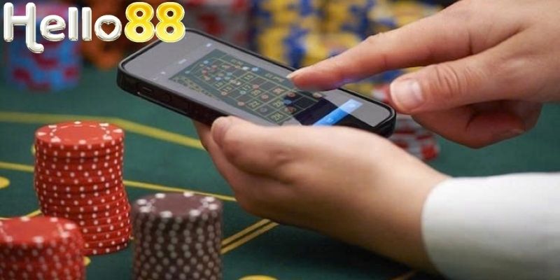 Điểm nổi bật của sảnh casino HELLO88 là khả năng tương tác cao