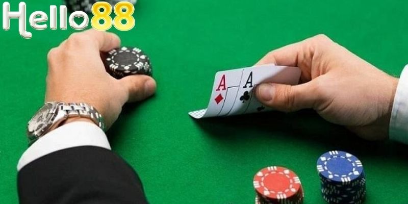 Điểm đặc trưng là chọn dừng hoặc rút tiếp
